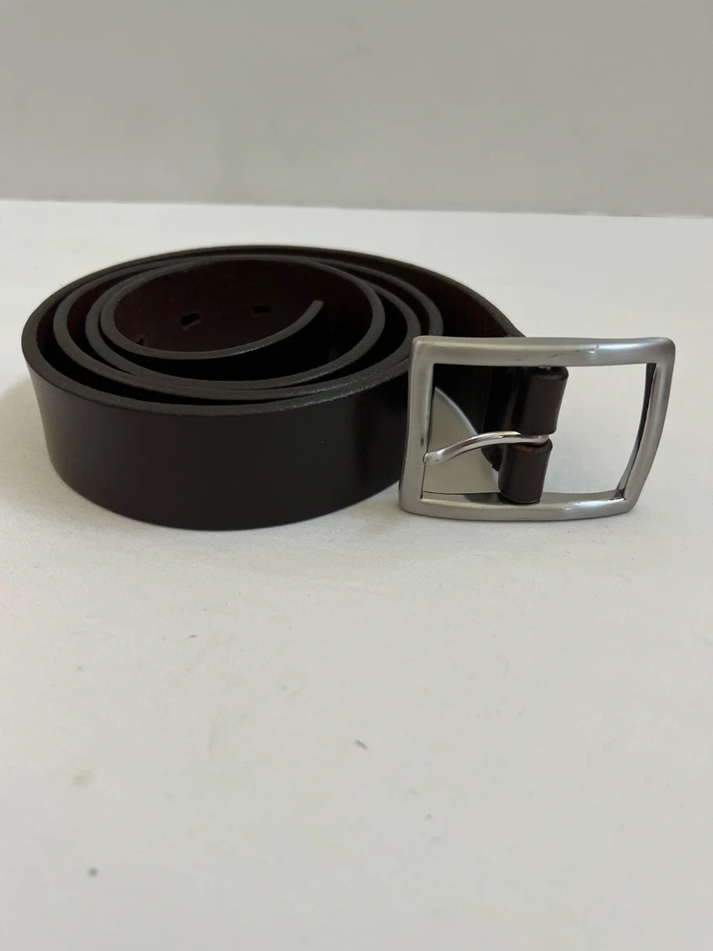 Brooks Brothers Belt Brown Leather With Silver Buckle Men's 42 USA 100009019